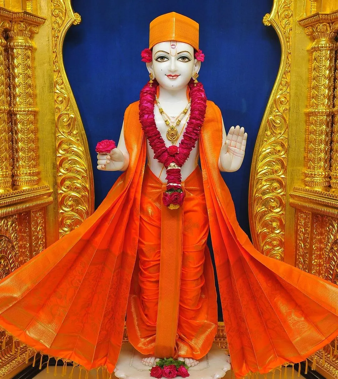 shree Swaminarayan Temple Surat Gujarat Image Photo Free Download shree Swaminarayan Temple Surat, Gujarat Image Photo Free Download